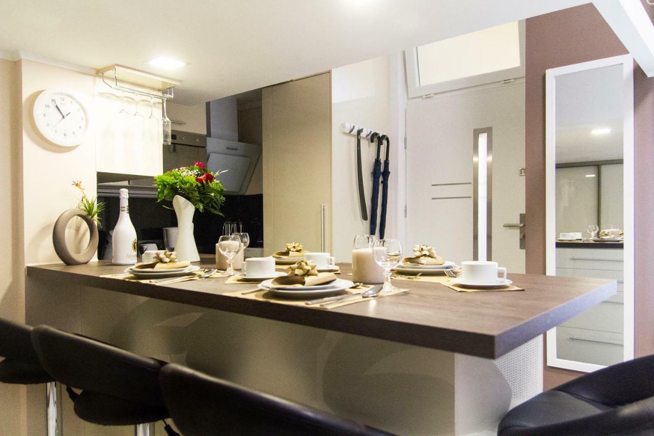 R&R Apartment Rakoczi Budapest Bagian luar foto